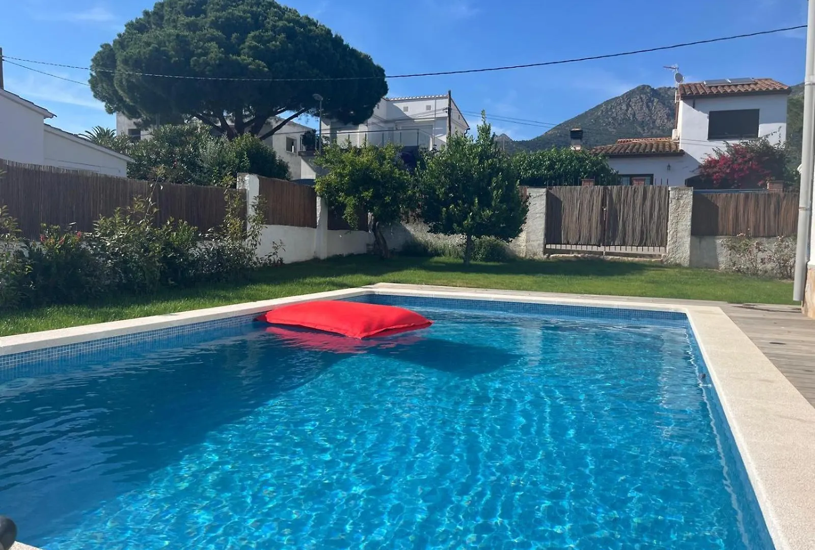 Maison De Vacances Familialle Roses 0*,  Espanha